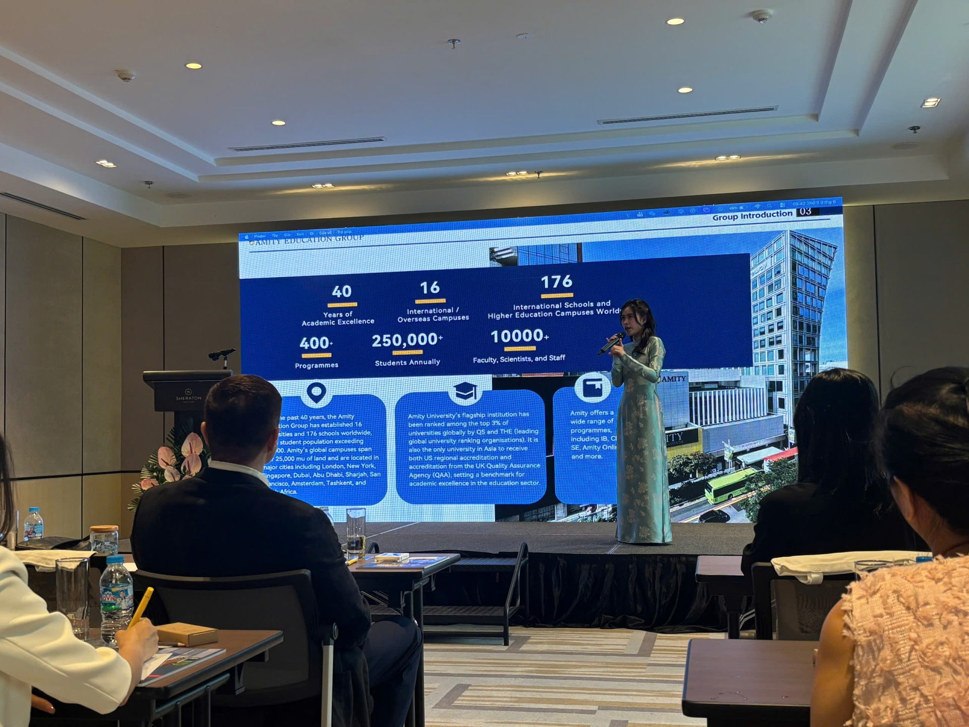 Khoảnh khắc ý nghĩa tại hội thảo của Amity Global Institute
